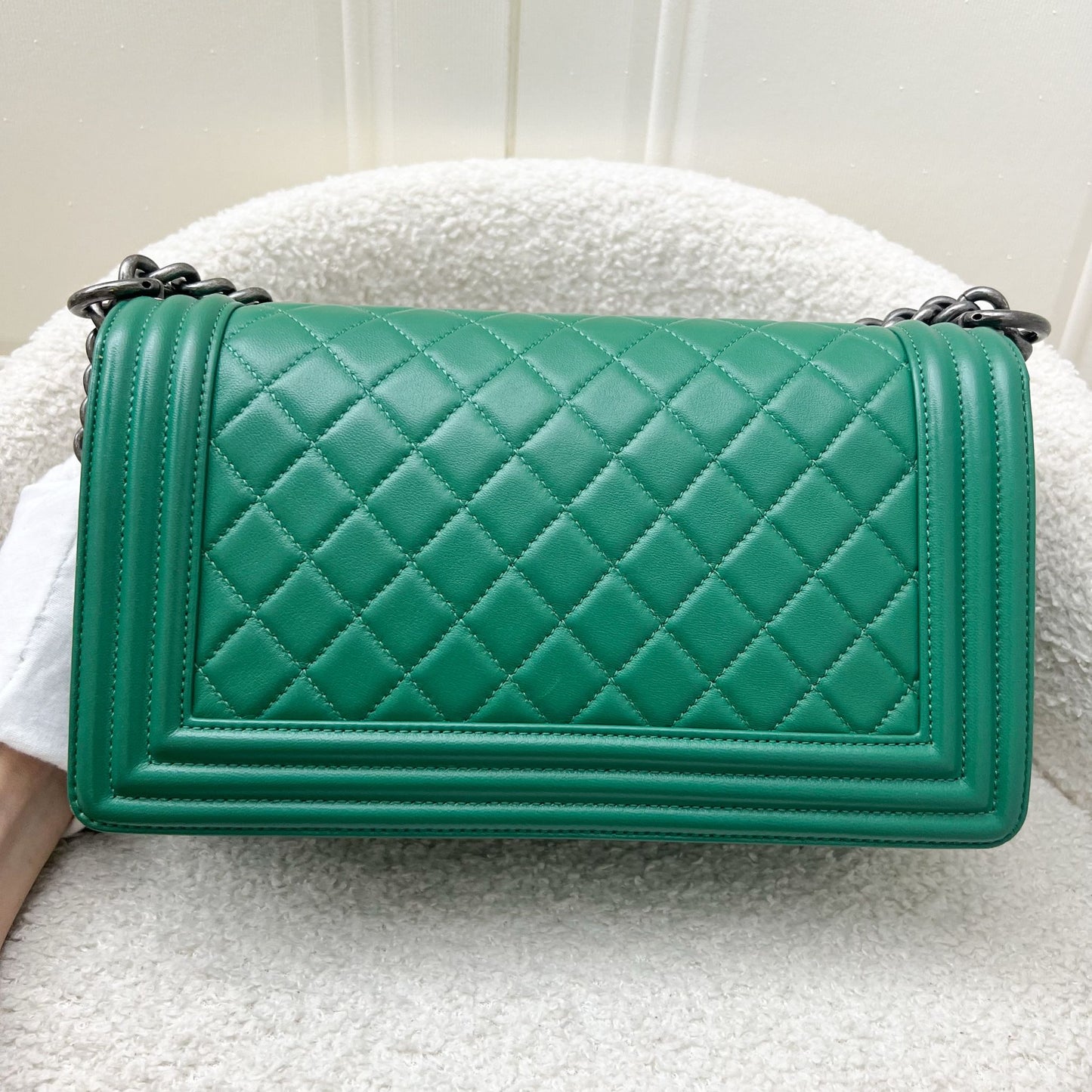 Chanel Medium 25Cm Boy Flap In Green Lambskin And Rhw Bag