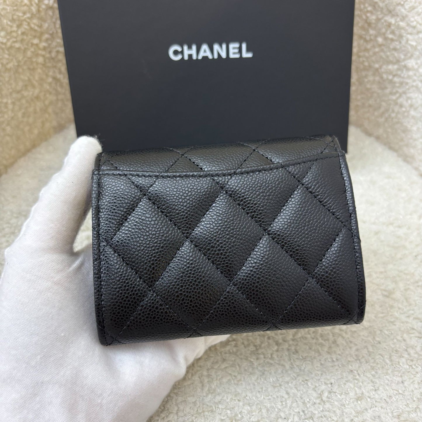 Chanel Classic Xl Snap Card Holder in Black Caviar and Ghw ( ) Handbag