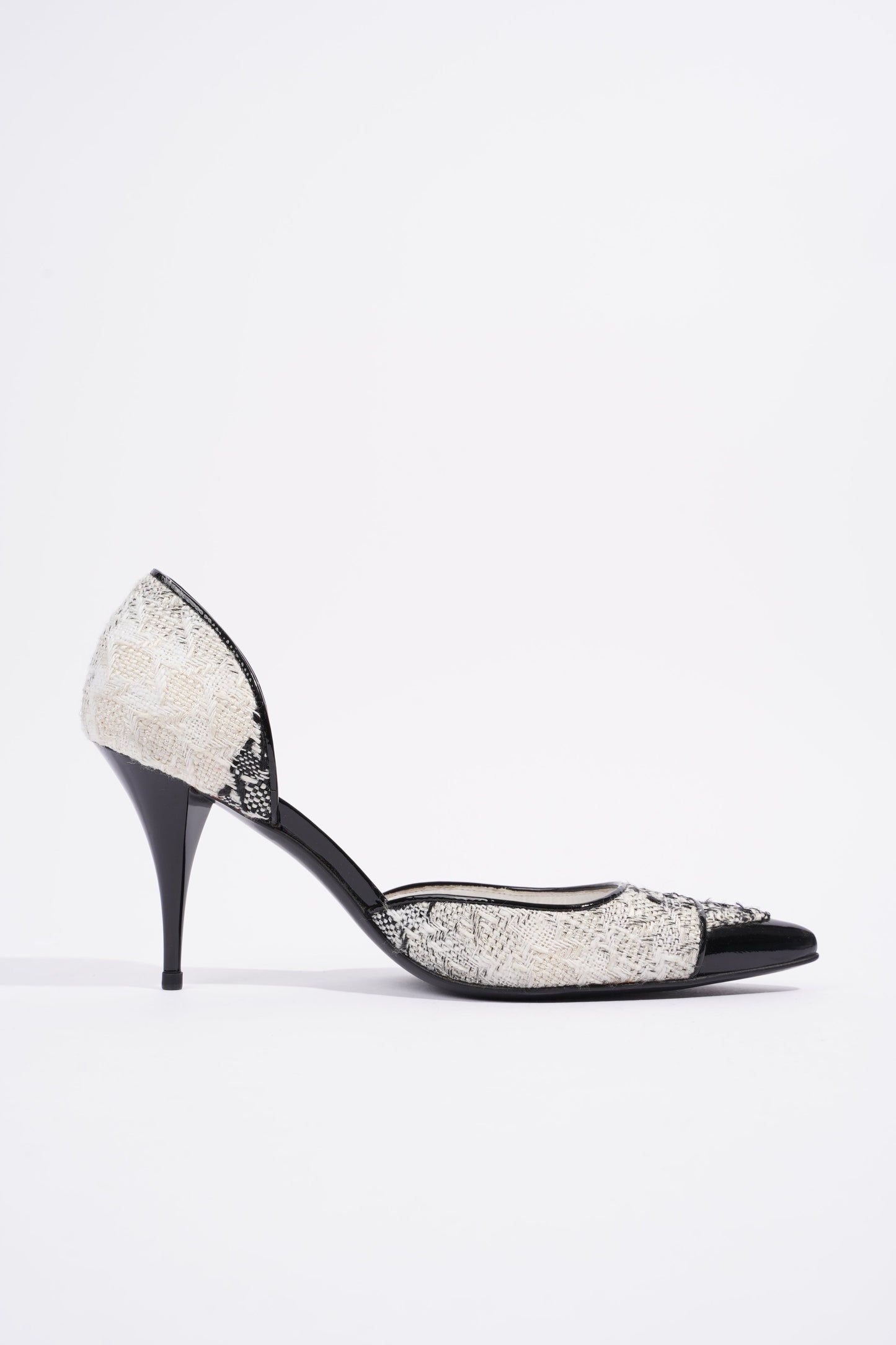Chanel CC D'Orsay White Black Tweed EU 38.5 UK 5.5