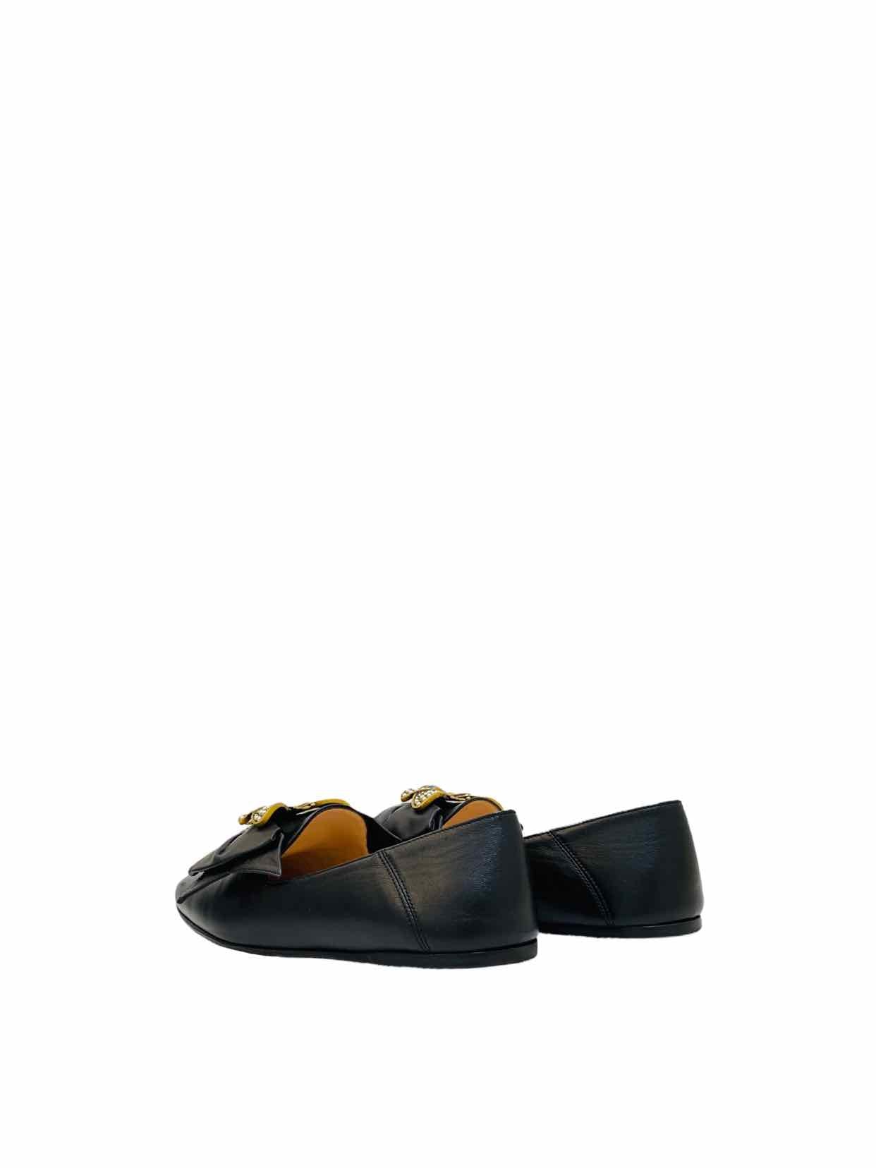 GUCCI Black Size EU 35.5 Ballet Flats