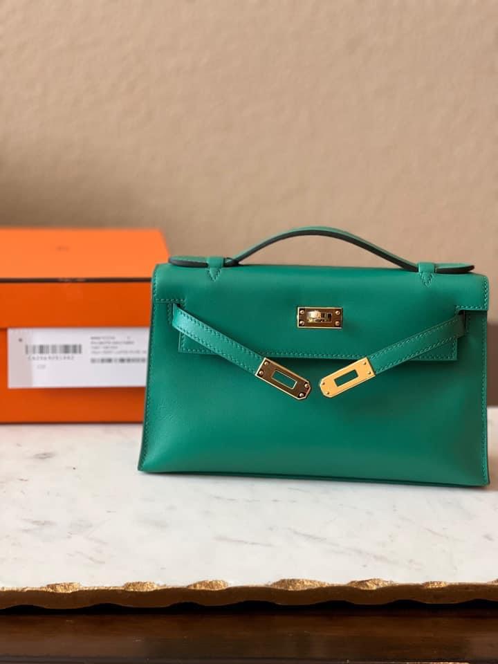 Hermes Kelly Pochette Vert Vertigo Swift Hardware Handbag Gold Travel Bag
