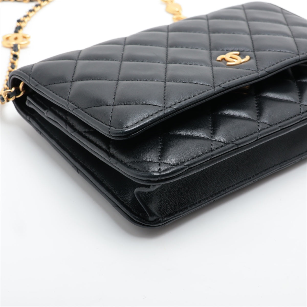 Chanel Lambskin Chain Wallet Heart Black G