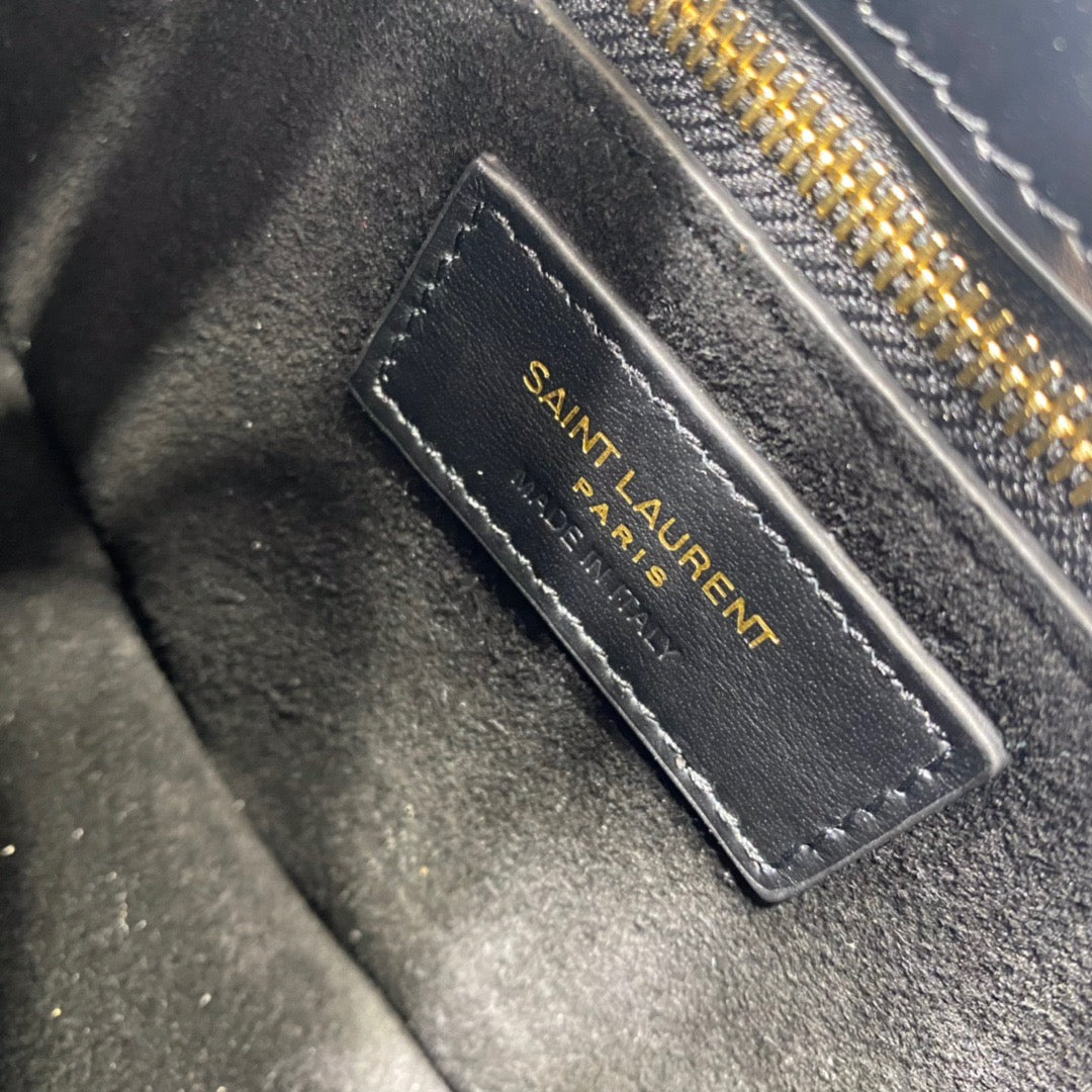 YSL Saint Laurent Shoulder Bag 95In24Cm Ysl 3404