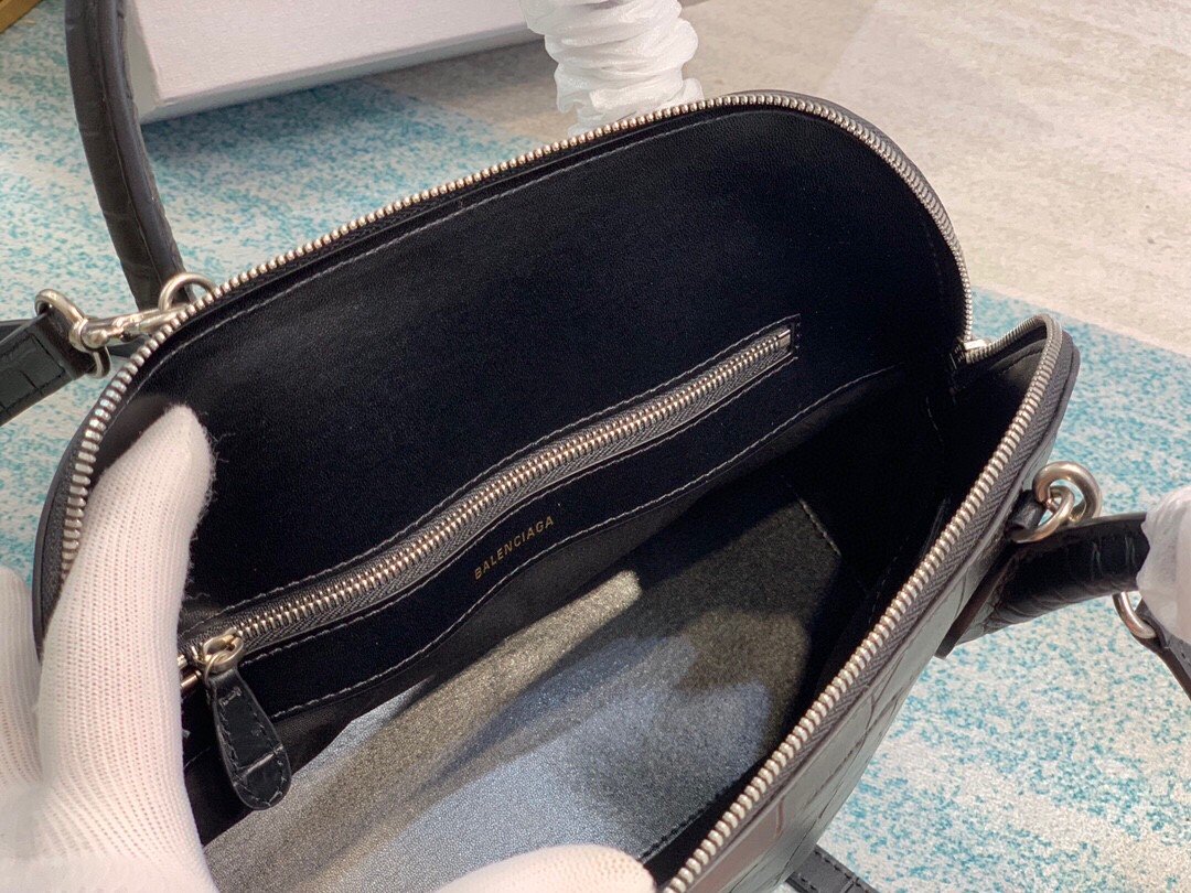Top Quality Ville Xxs Handbag In For Black Travel Bag