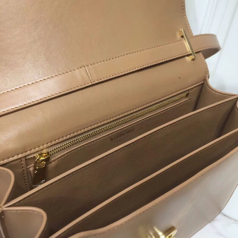 Top Quality Tb Crossbody Bag Light For Monogram Brown 83In21Cm 2105
