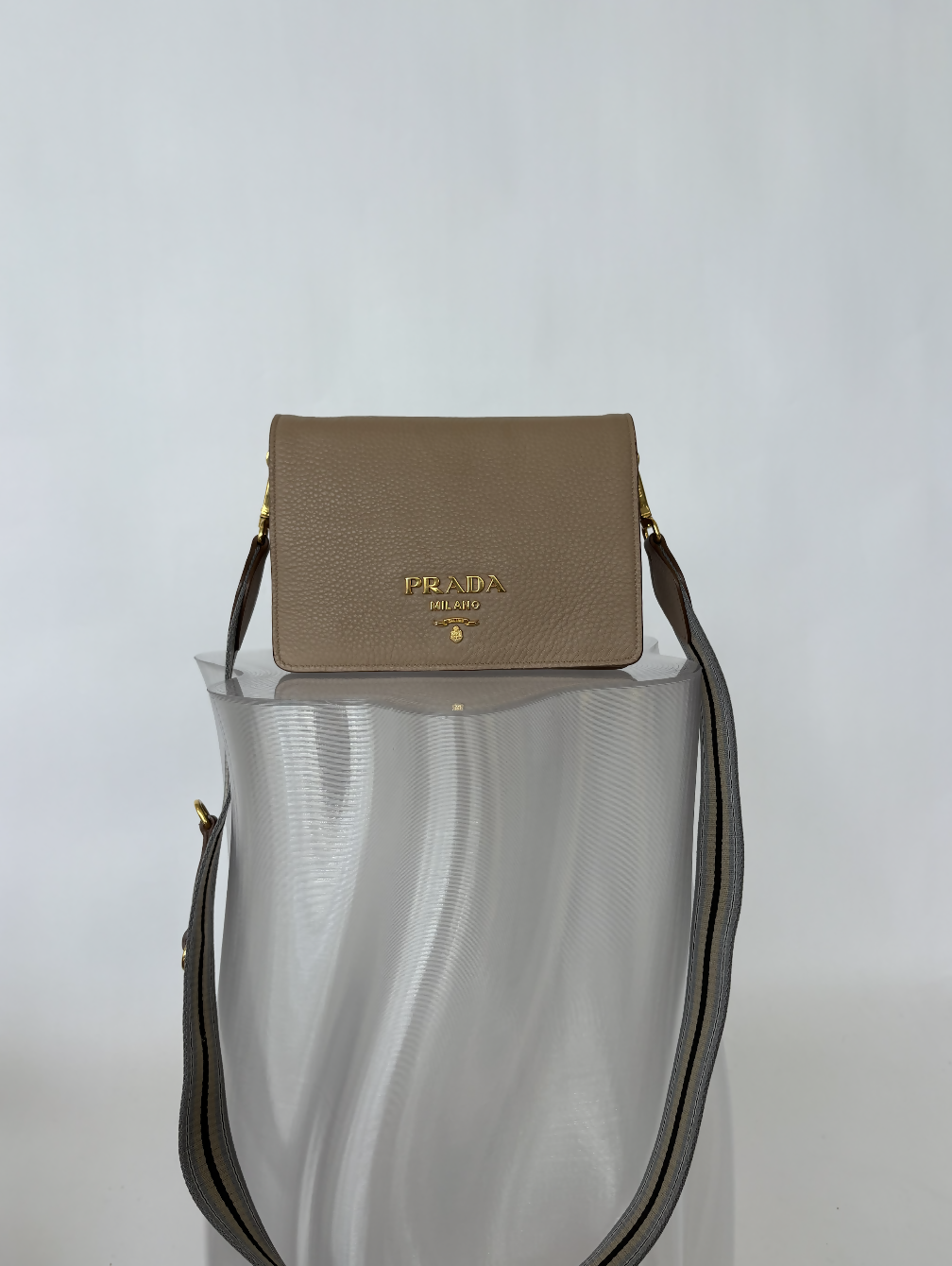 Prada Handbag Daino Crossbody Bag Vitello Flap