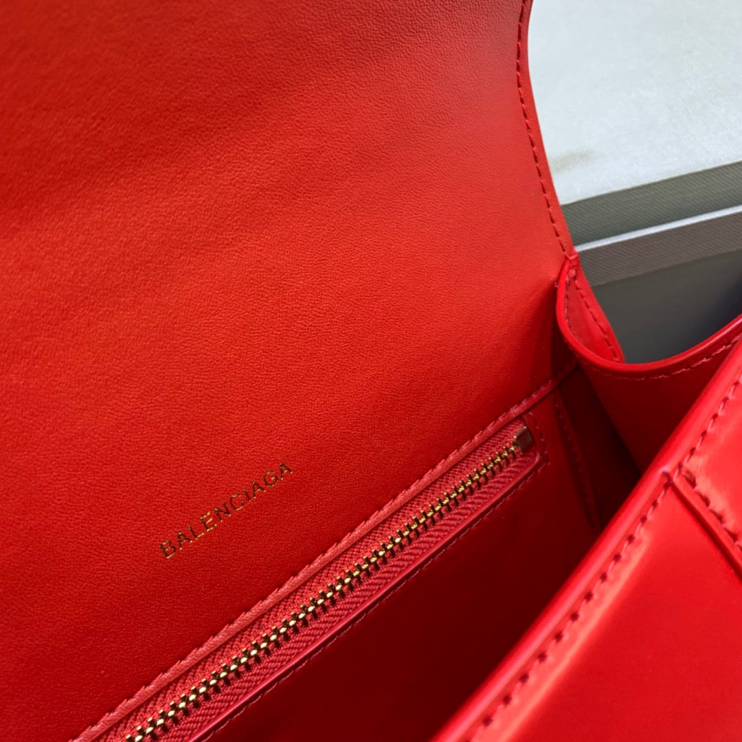 Top Quality Hourglass Handbag In Bright For Red Small Travel Bag