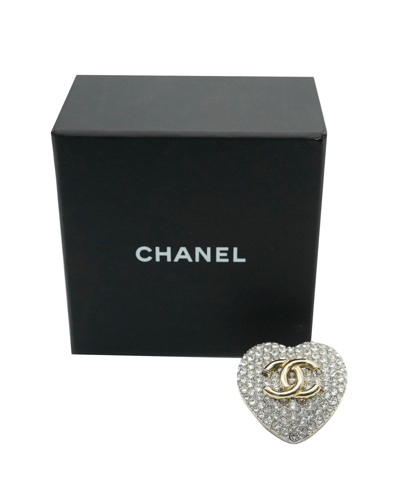 Chanel Big Heart Rhinestone CC Brooch AVC1936