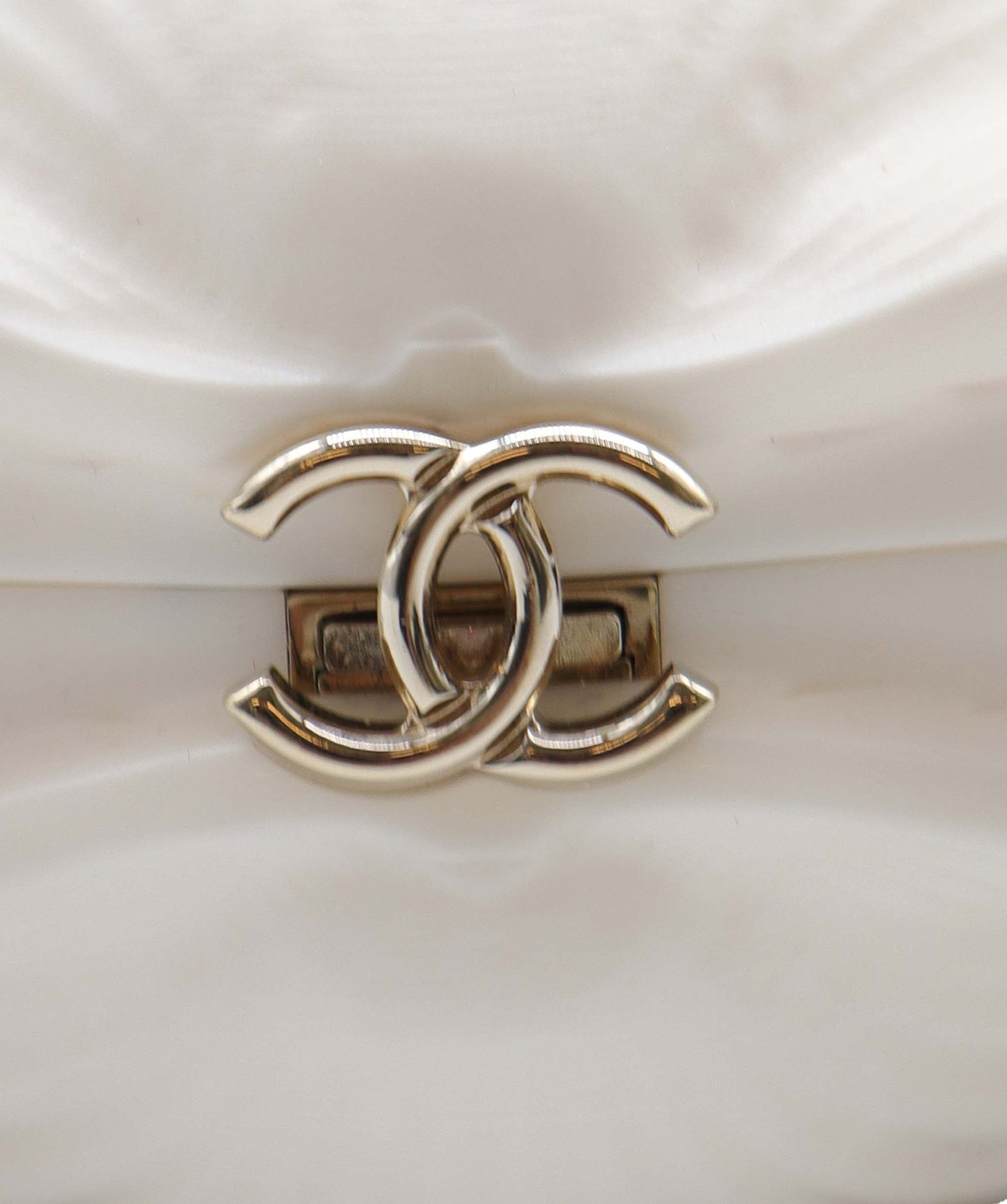 Chanel Shell Minaudiere - DXBK0207