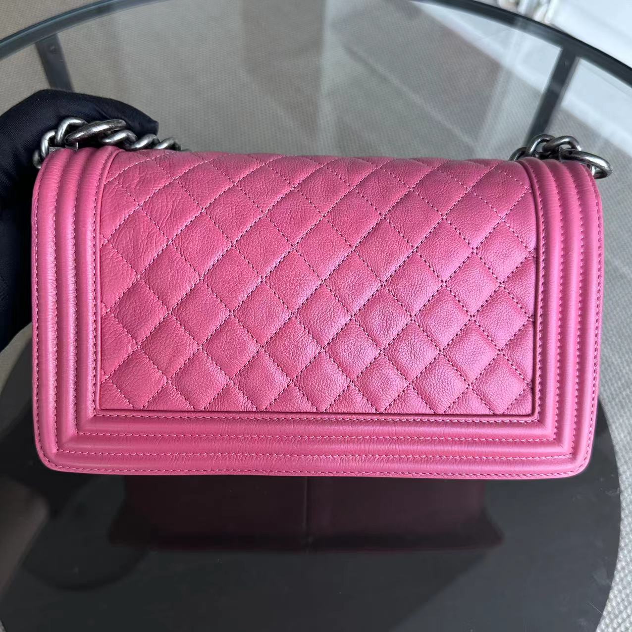 Chanel Boy Medium - Calfskin 25CM Quilted Grained Calfskin Leboy Pink RSHW No 17