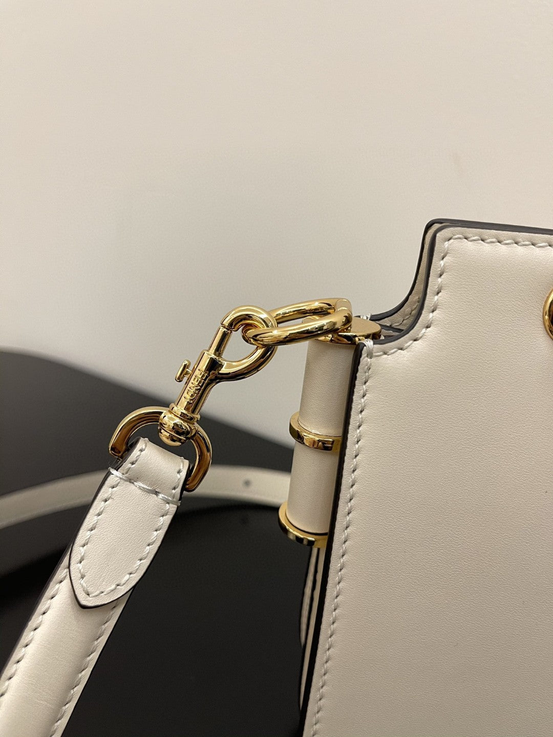 Touch White Travel Bag