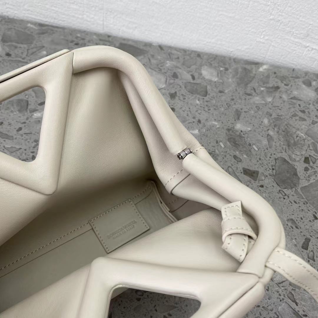 Top Quality Point For Women Women Bags White Travel Bag