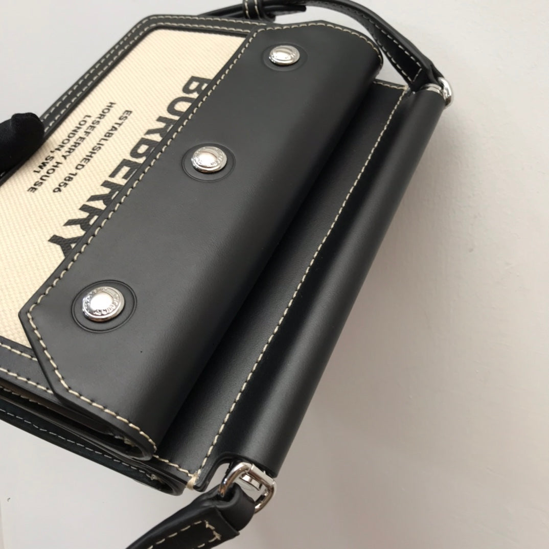 Top Quality Horseferry Print Title Bag With Mini Travel Bag