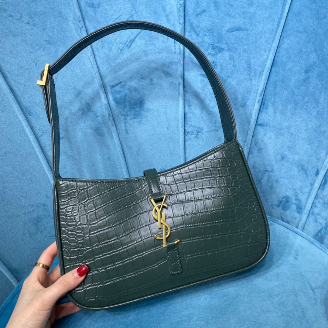 YSL Saint Laurent Shoulder Bag Monogram Ysl 657228Dze0W3045 7049