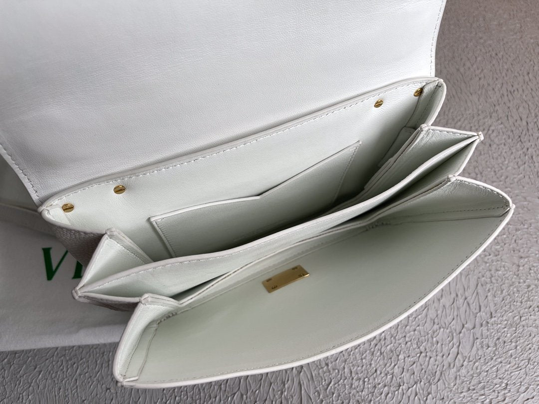 Top Quality Mount For Women Women Bags White Travel Bag