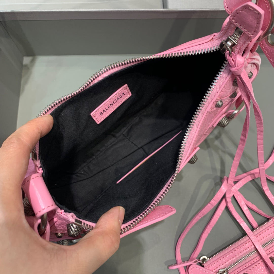 Top Quality Le Cagole Xs Shoulder Bag Pink