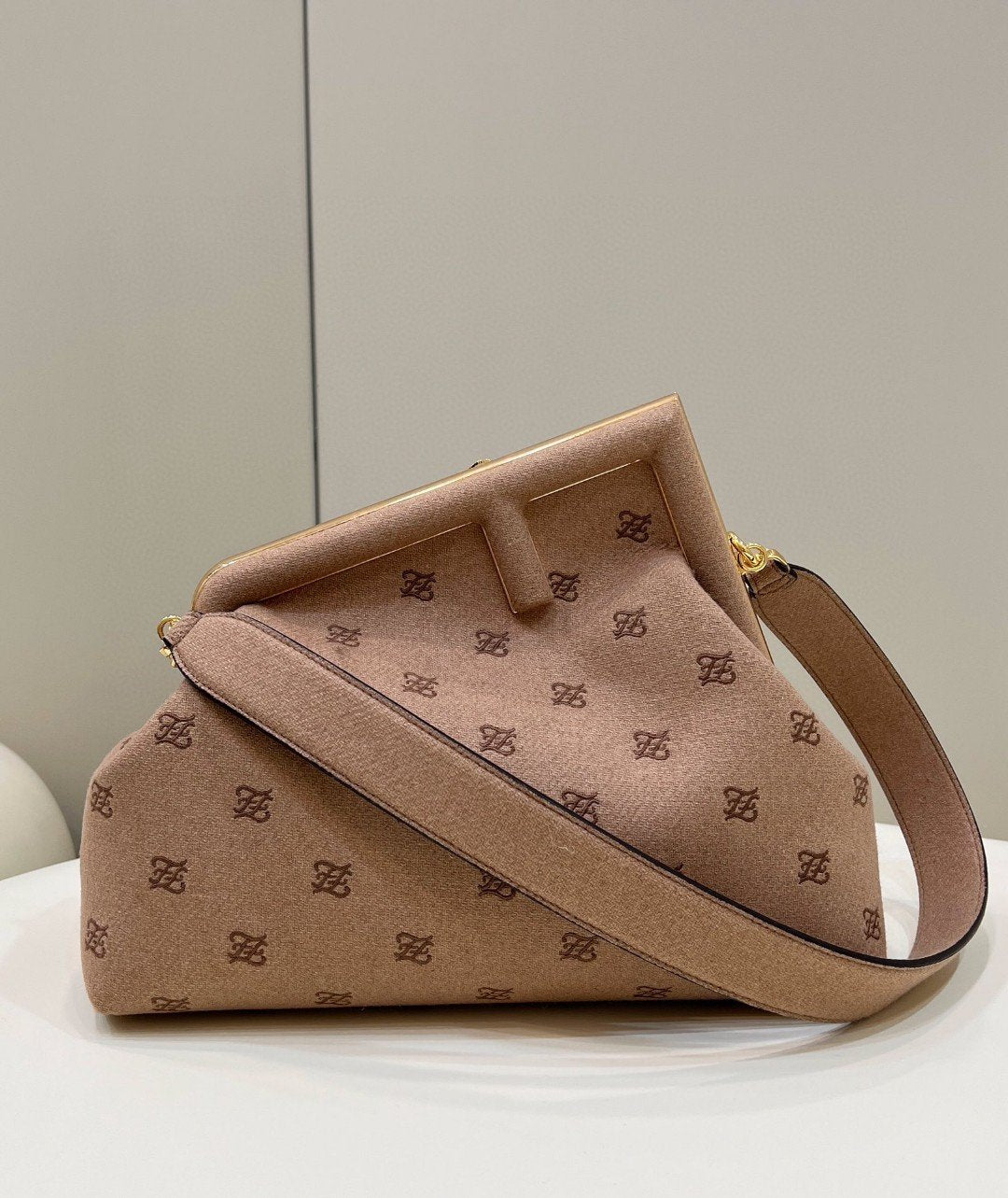 Fi First Metop Qualityum Bag For Woman Brown Travel Bag