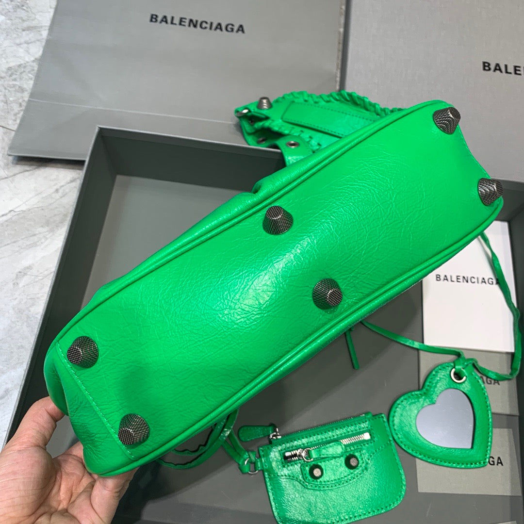 Balen Le Cagole Xs Shoulder Bag In Green 13In33Cm 7125