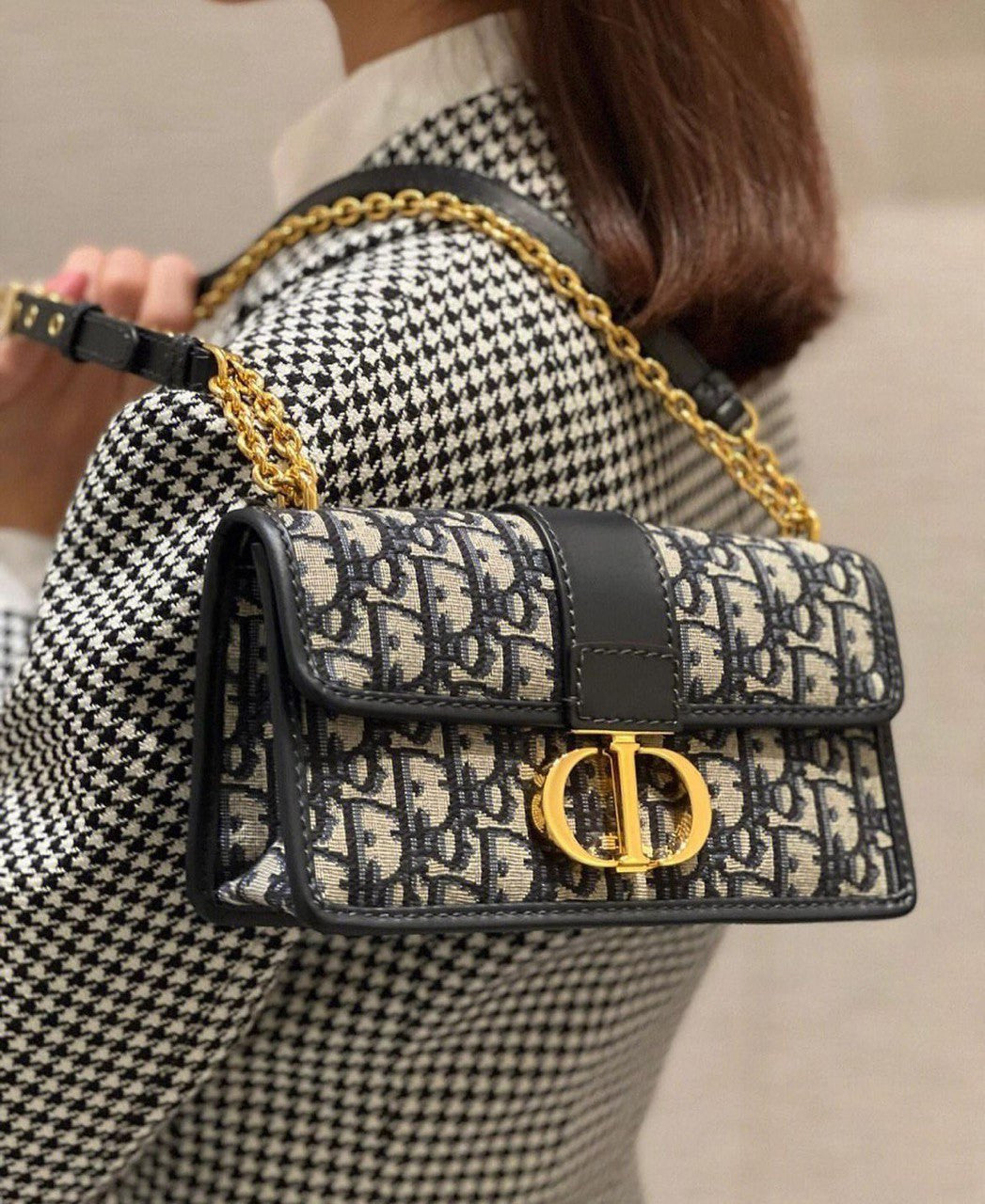 71 Handbag
