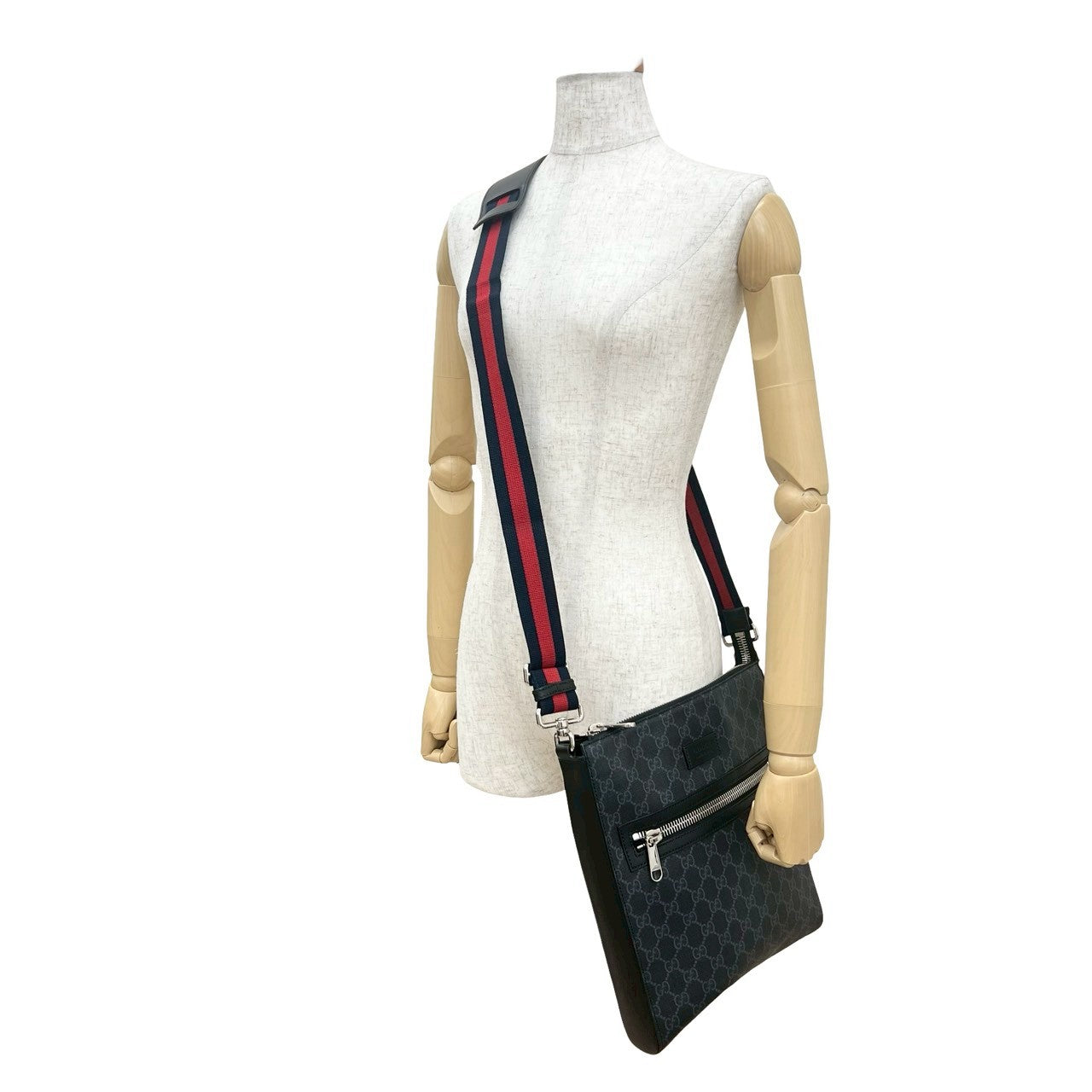 Gucci Supreme Shoulder Bag Leather