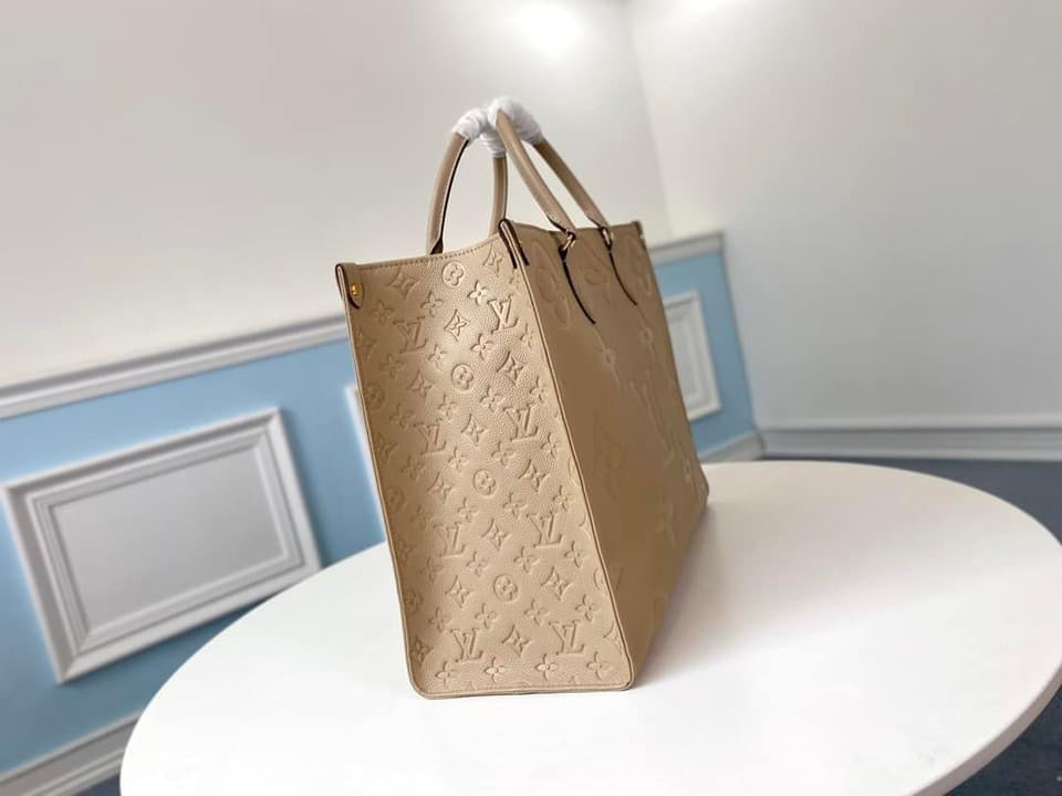 Louis Vuitton MM Tote Bag