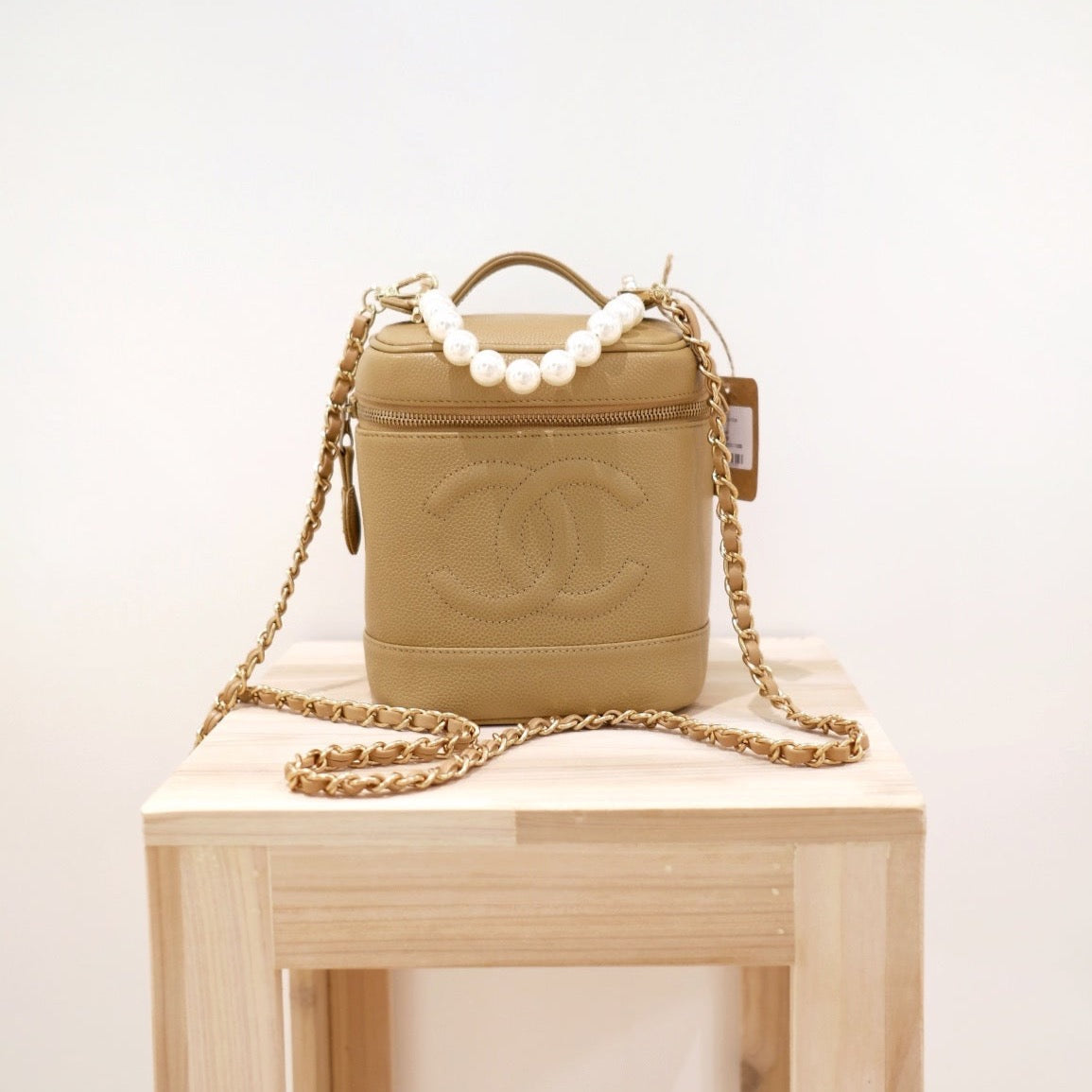Chanel beige coco caviar wash bag