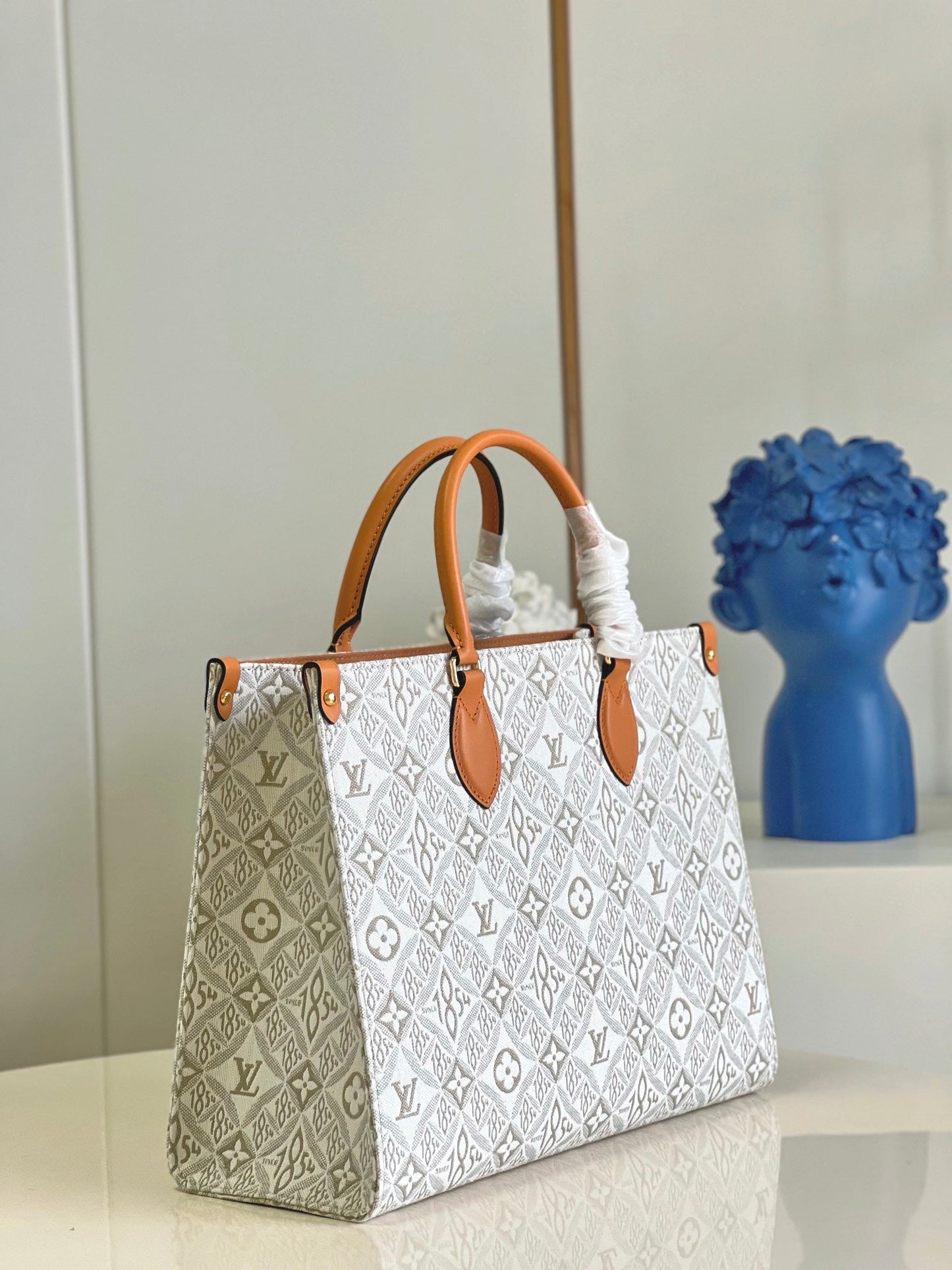 Louis Vuitton MM Bag