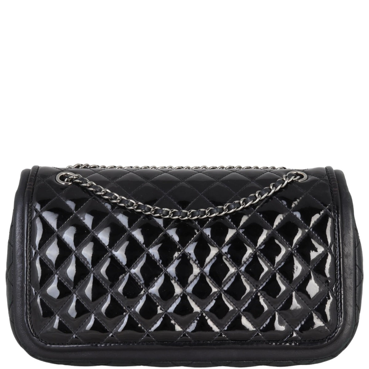 Chanel Classic Twist Bag Patent Black Medium Handbag