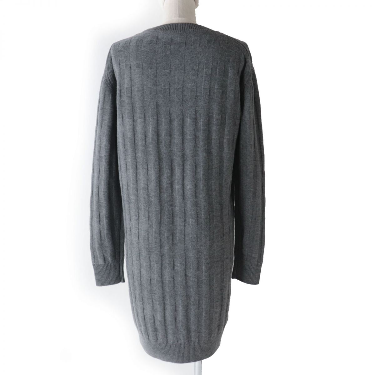 One Piece Main: Wool Grey H Pattern Travel Bag