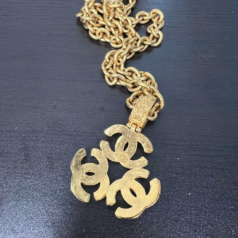 Chanel Gold-Tone CC Pendant Necklace - cm