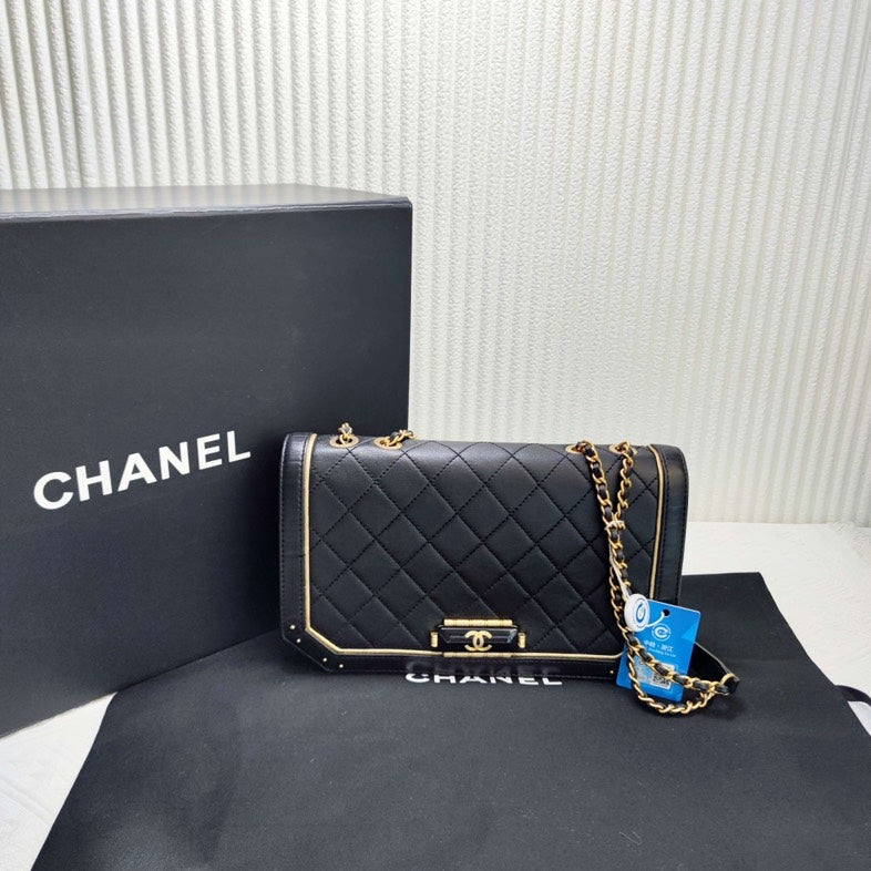 Chanel Lambskin Quilted Black Bag Chain Strap Medium