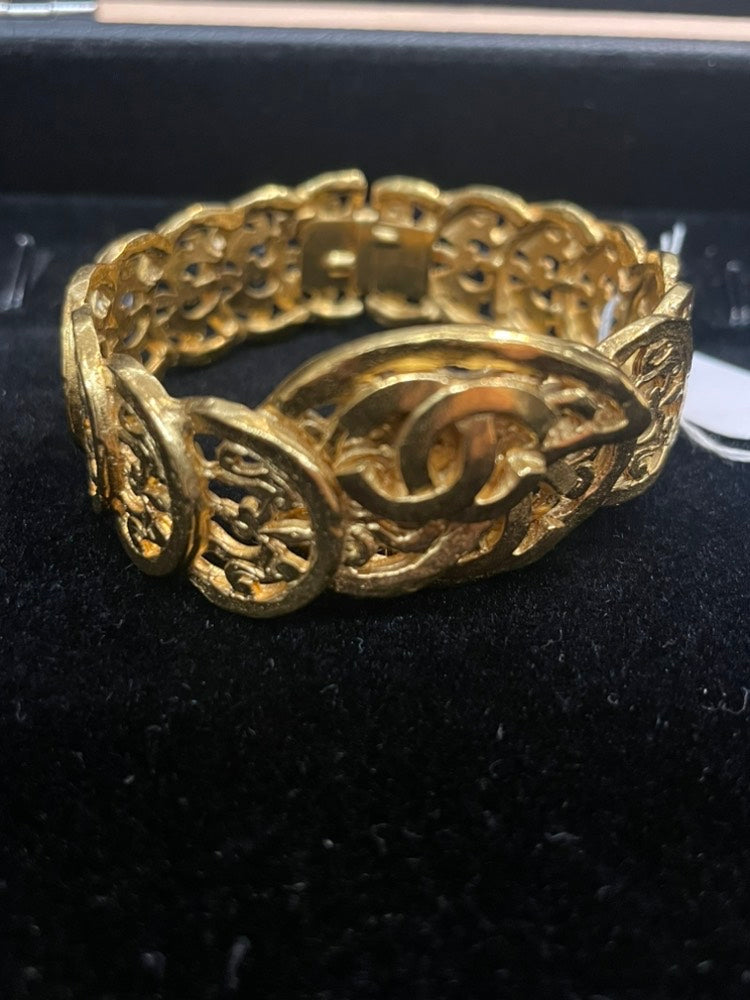 Chanel Gold Chain Bracelet