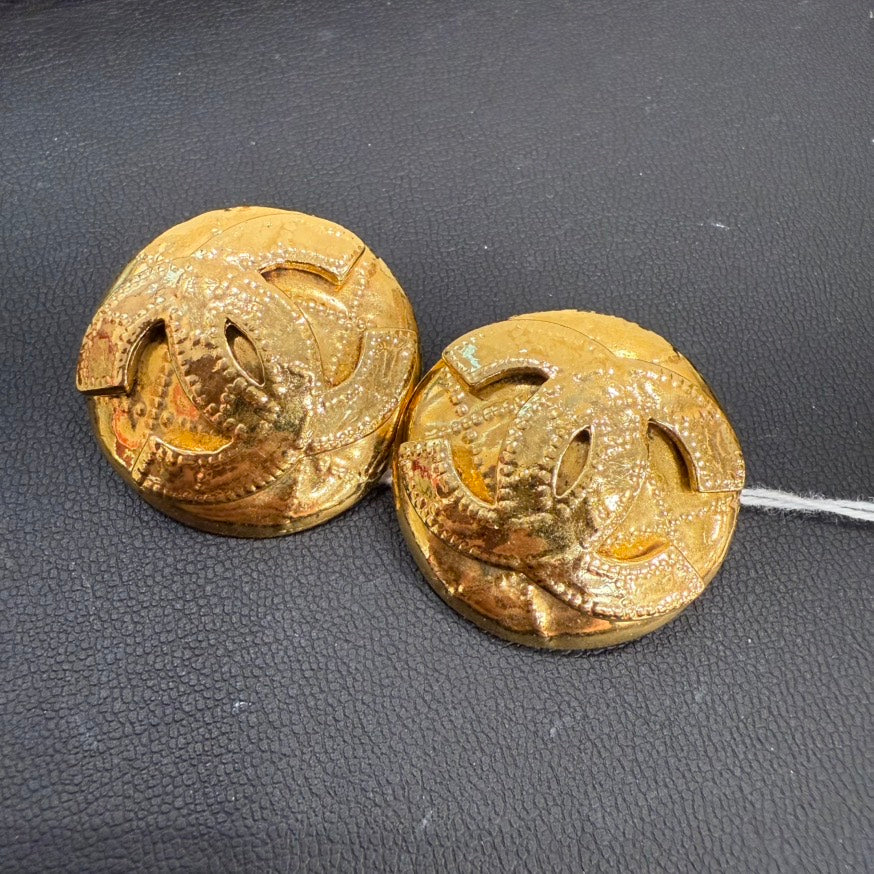 Chanel Coco Clip-on Earrings P FM