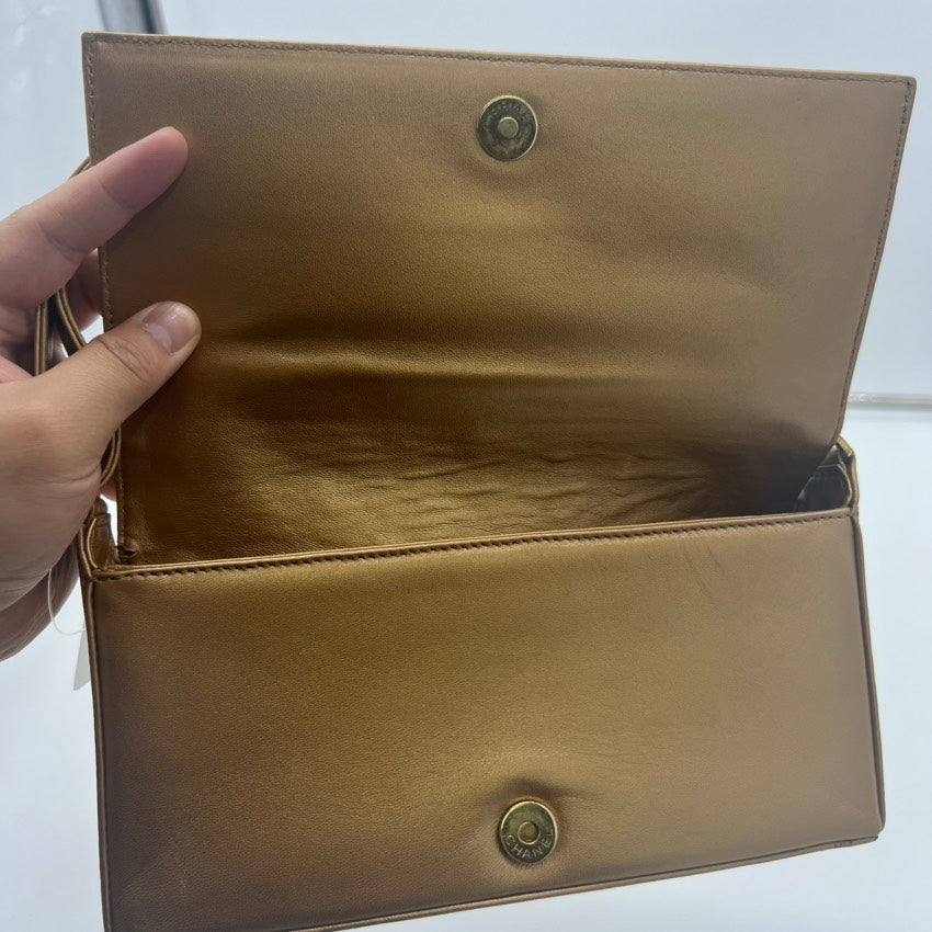 Chanel shoulder bag A