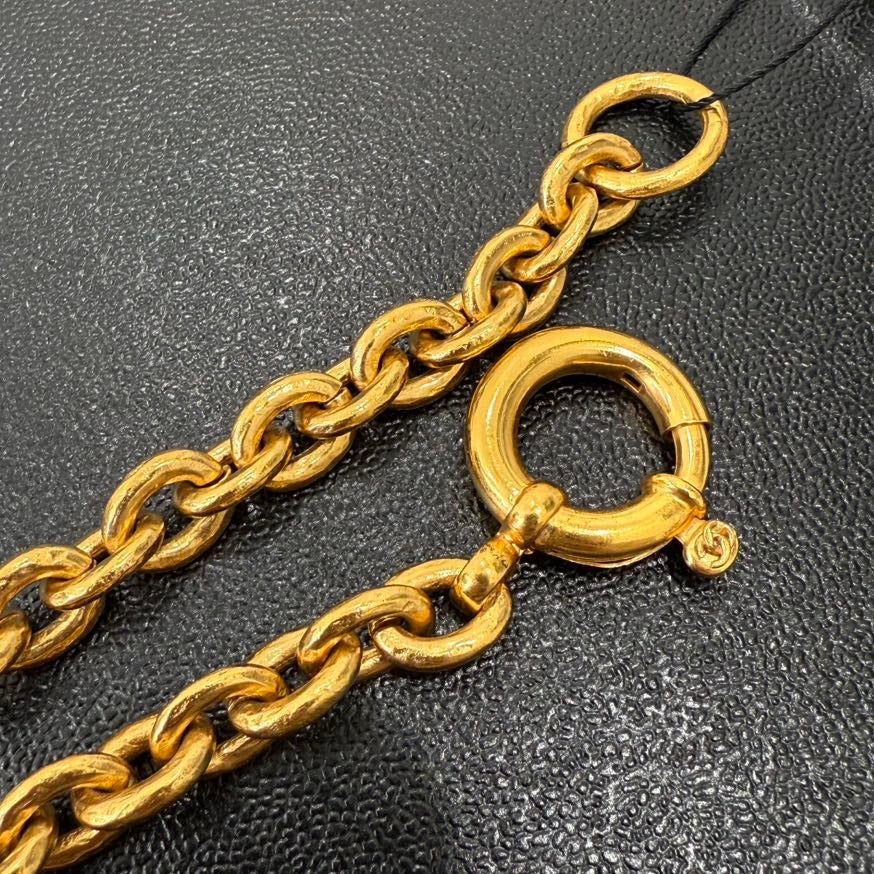 Chanel Coco Lava Chain Necklace P GT