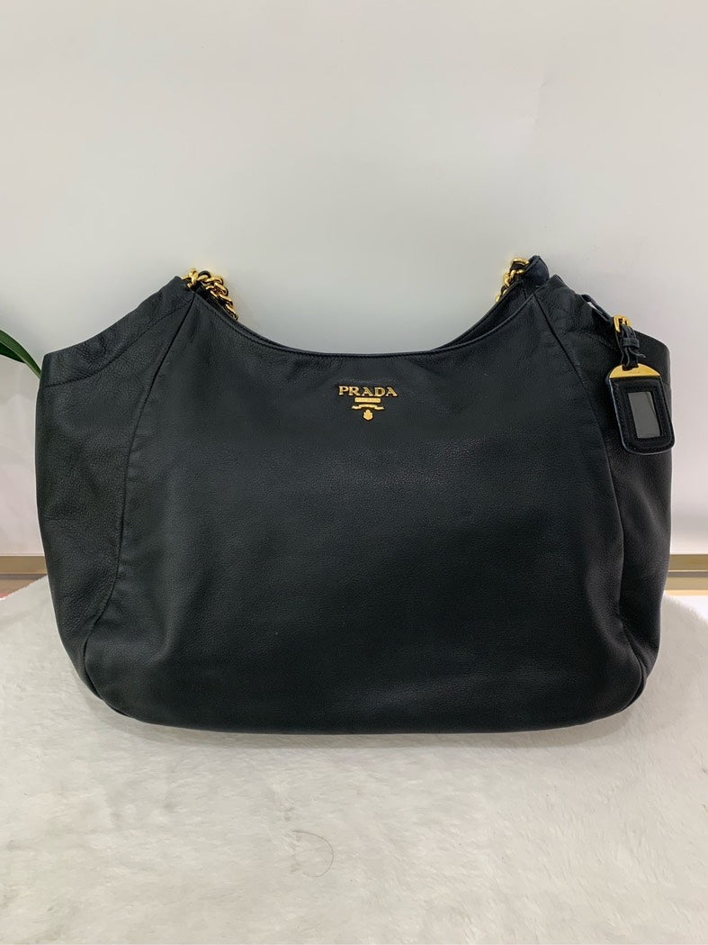 Prada Handbag Tote Bag - Elegant Designer Shoulder Style Leather Black Shoulder Bag