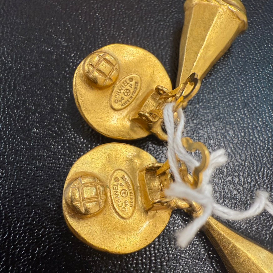 Chanel Coco Clip-on Earrings P FM