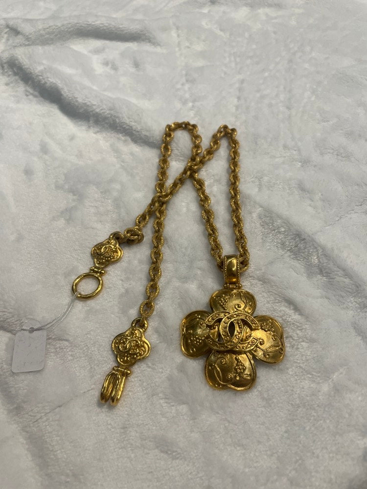 Chanel Gold Pendant Necklace