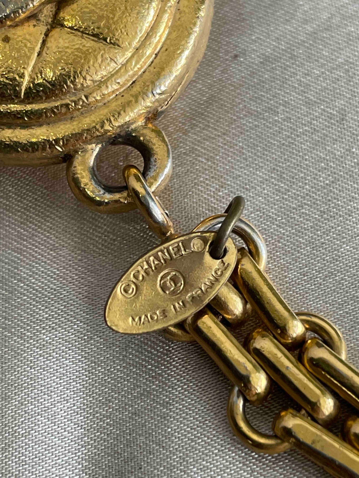 Chanel Keychain RE Gold Bag Accessories