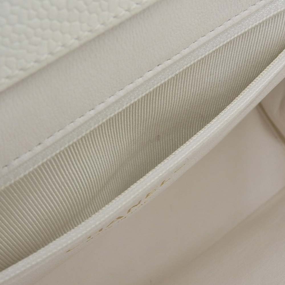 Chanel Caviar Skin Shoulder Bag