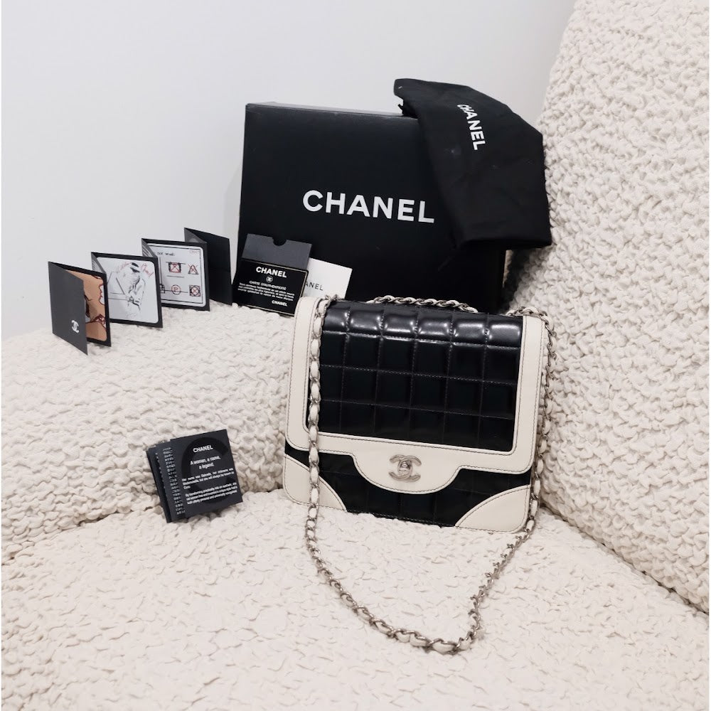 Chanel Patent Leather Splicing sheepskin Square Quilt Flap Bag