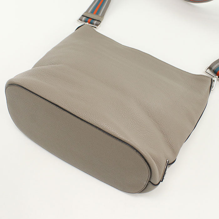 Vitello Phoenix Diagonal Shoulder Bag Shoulder Bag Leather