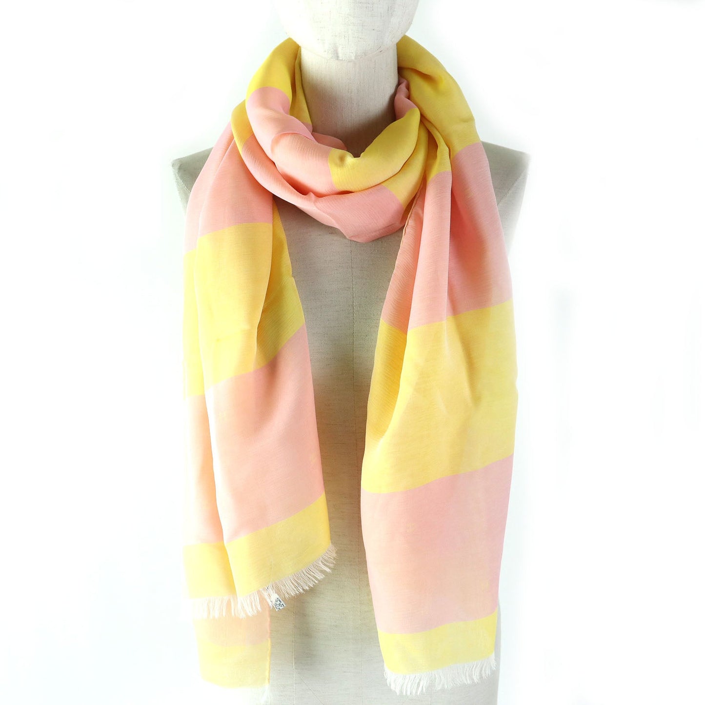 Stall Main: Silk Yellow Women Handbag Pink Travel Bag