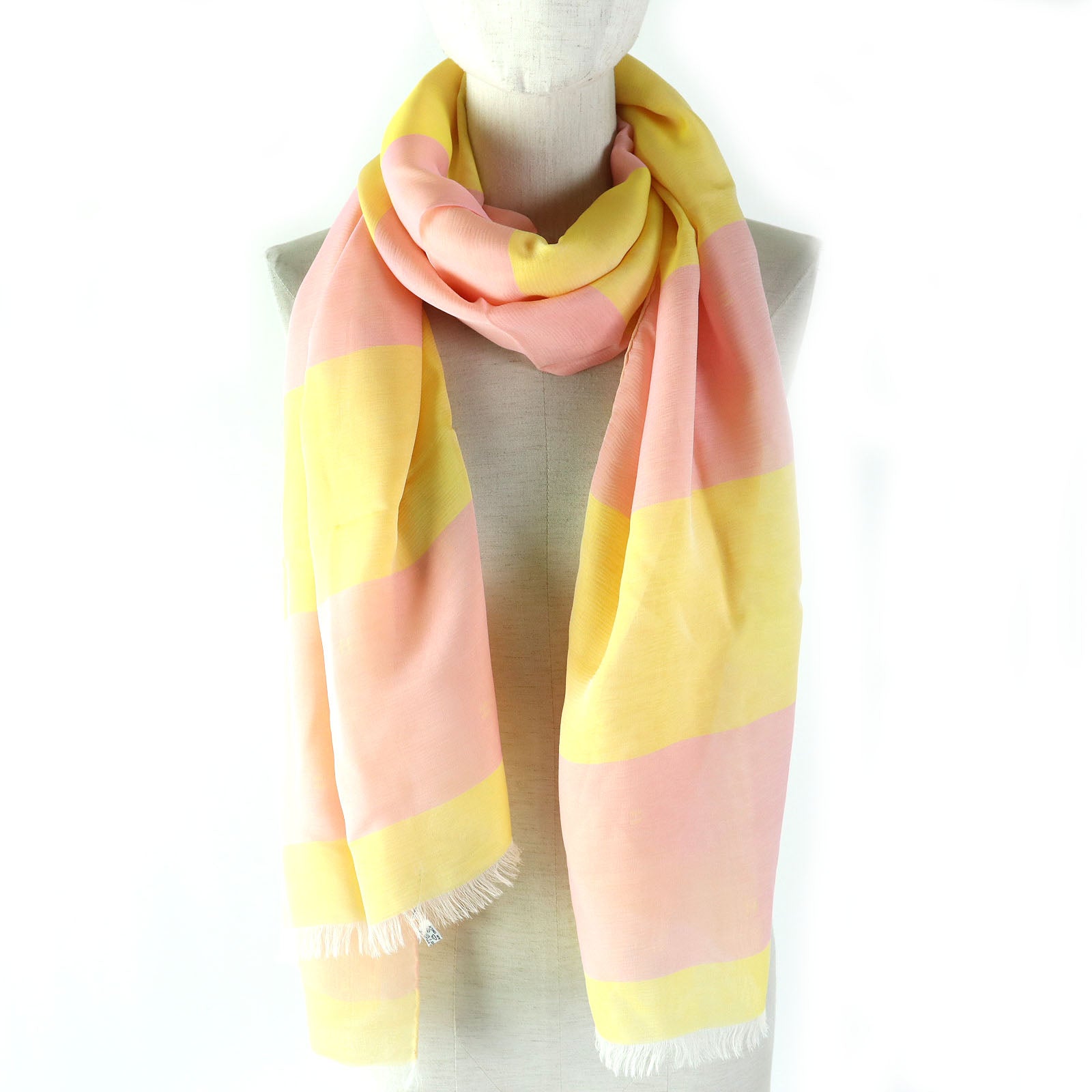 Stall Main: Silk Yellow Women Handbag Pink Travel Bag