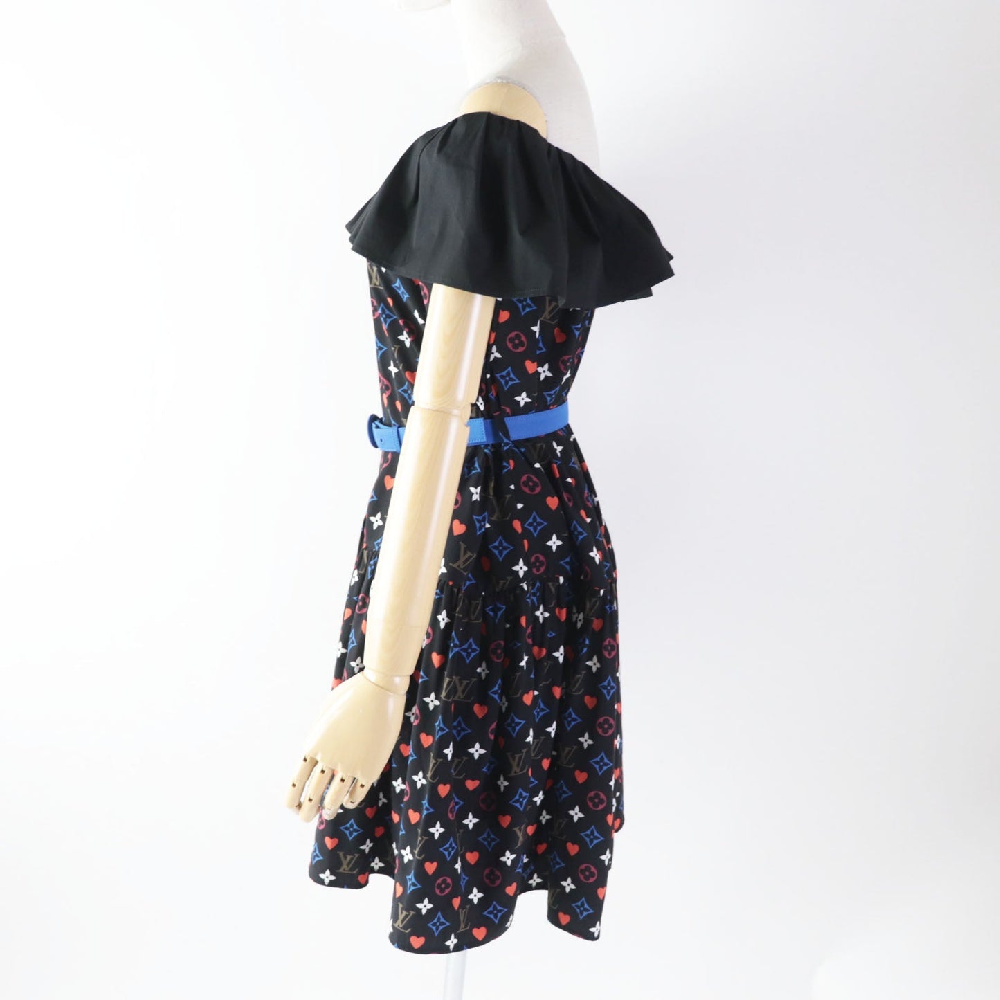 Louis Vuitton dress FK‚cR51 part 90 part Nylon Cotton Black Apparel