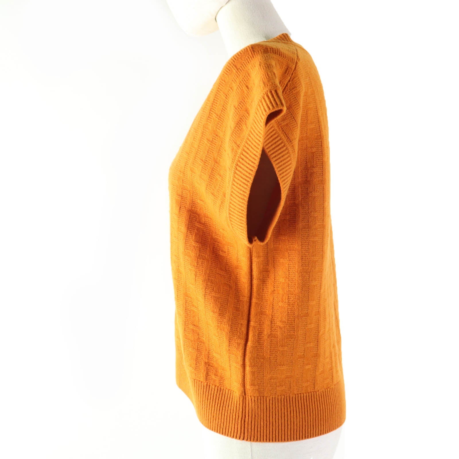 Short Sleeve Knit Main: Wool, Part: Wool, Nylon Travel Bag