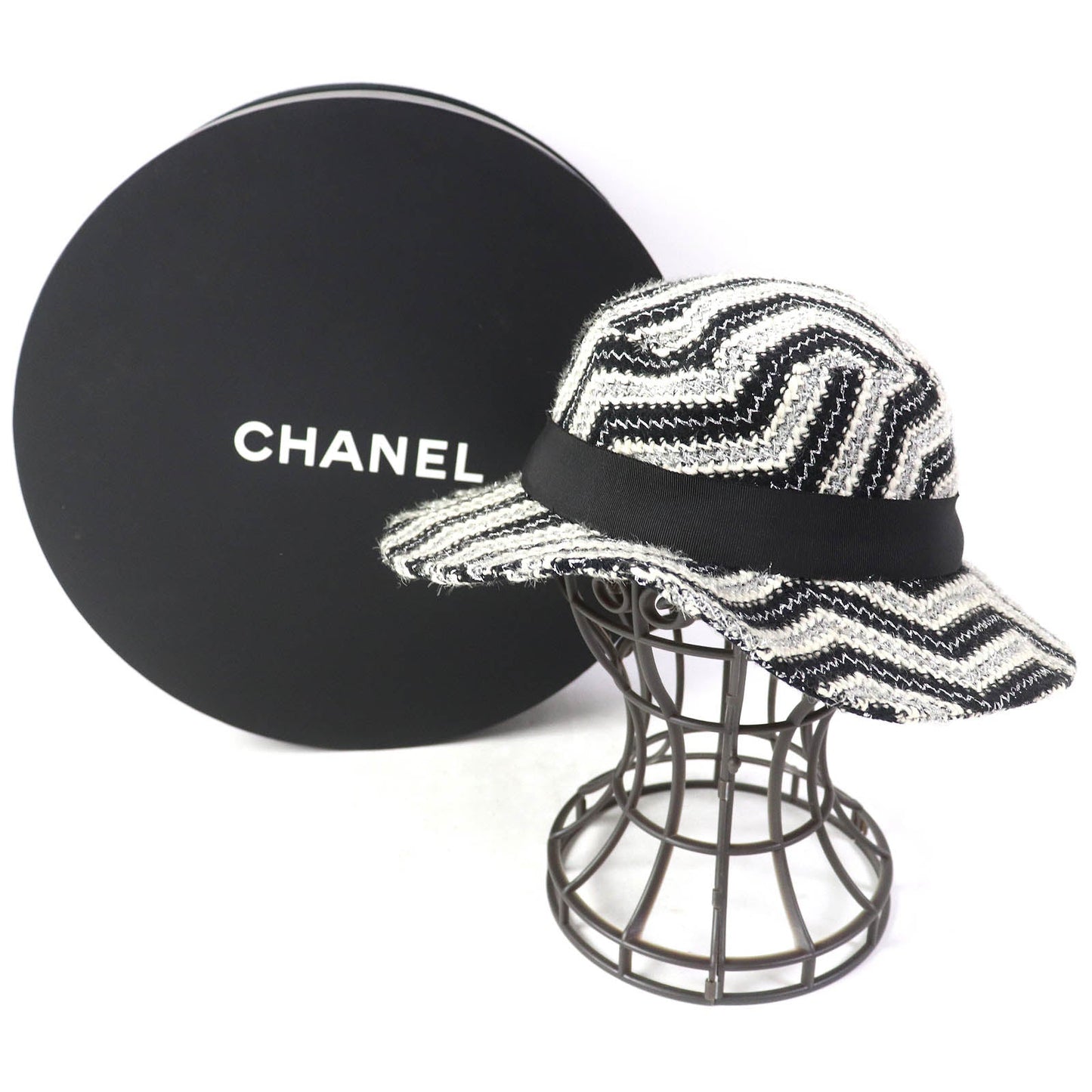 Chanel hat 47 wool 42 acrylic 10 Black White Silver