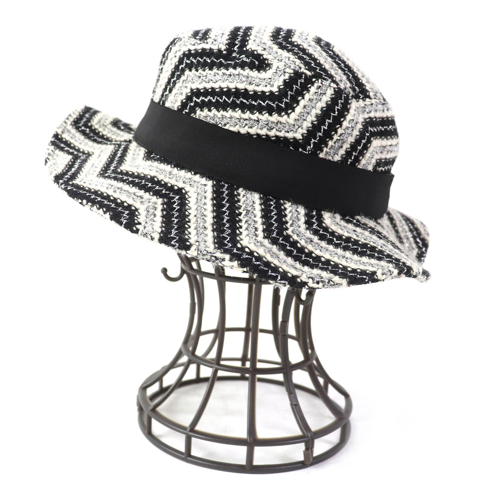 Chanel hat 47 wool 42 acrylic 10 Black White Silver