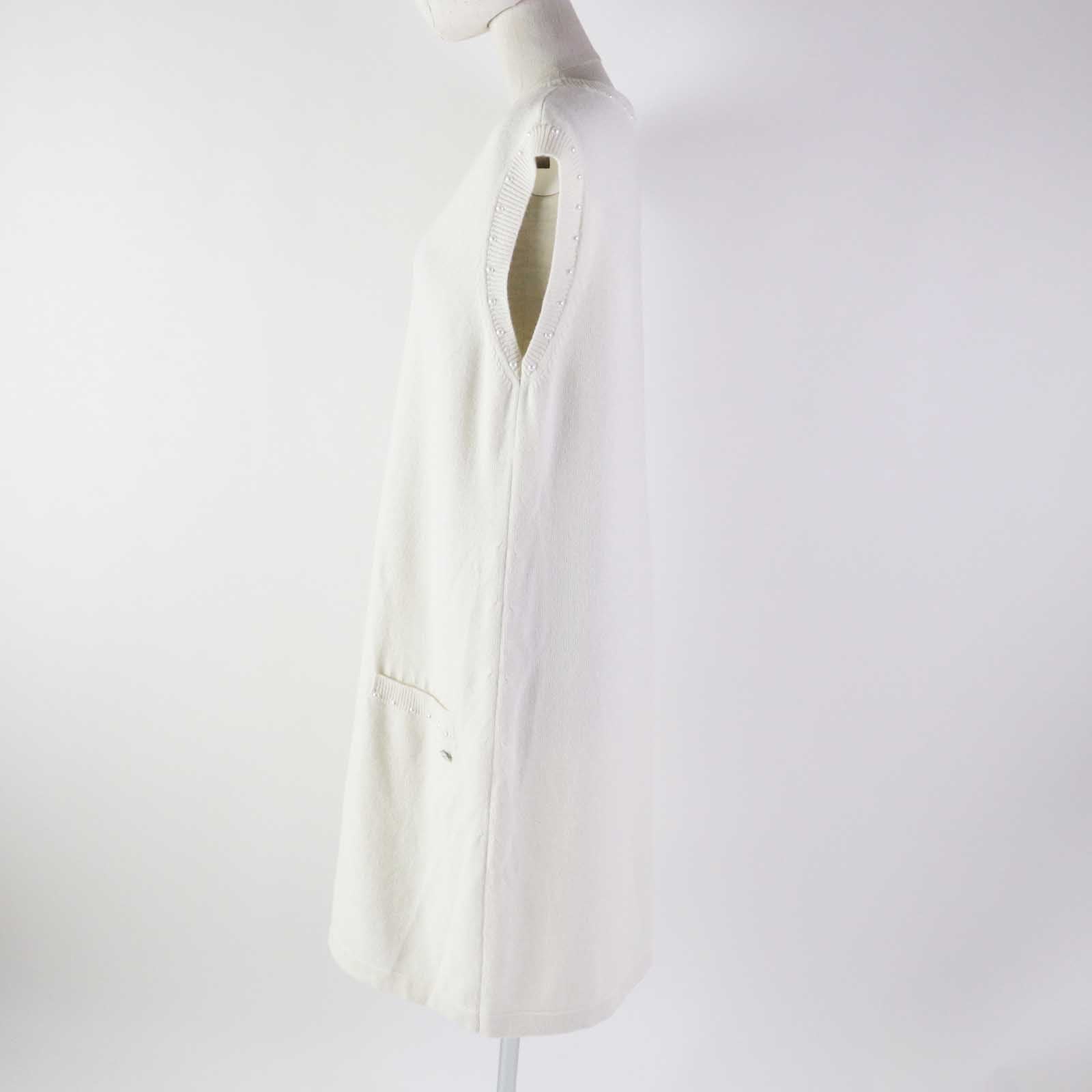 Chanel one piece 4 White Handbag