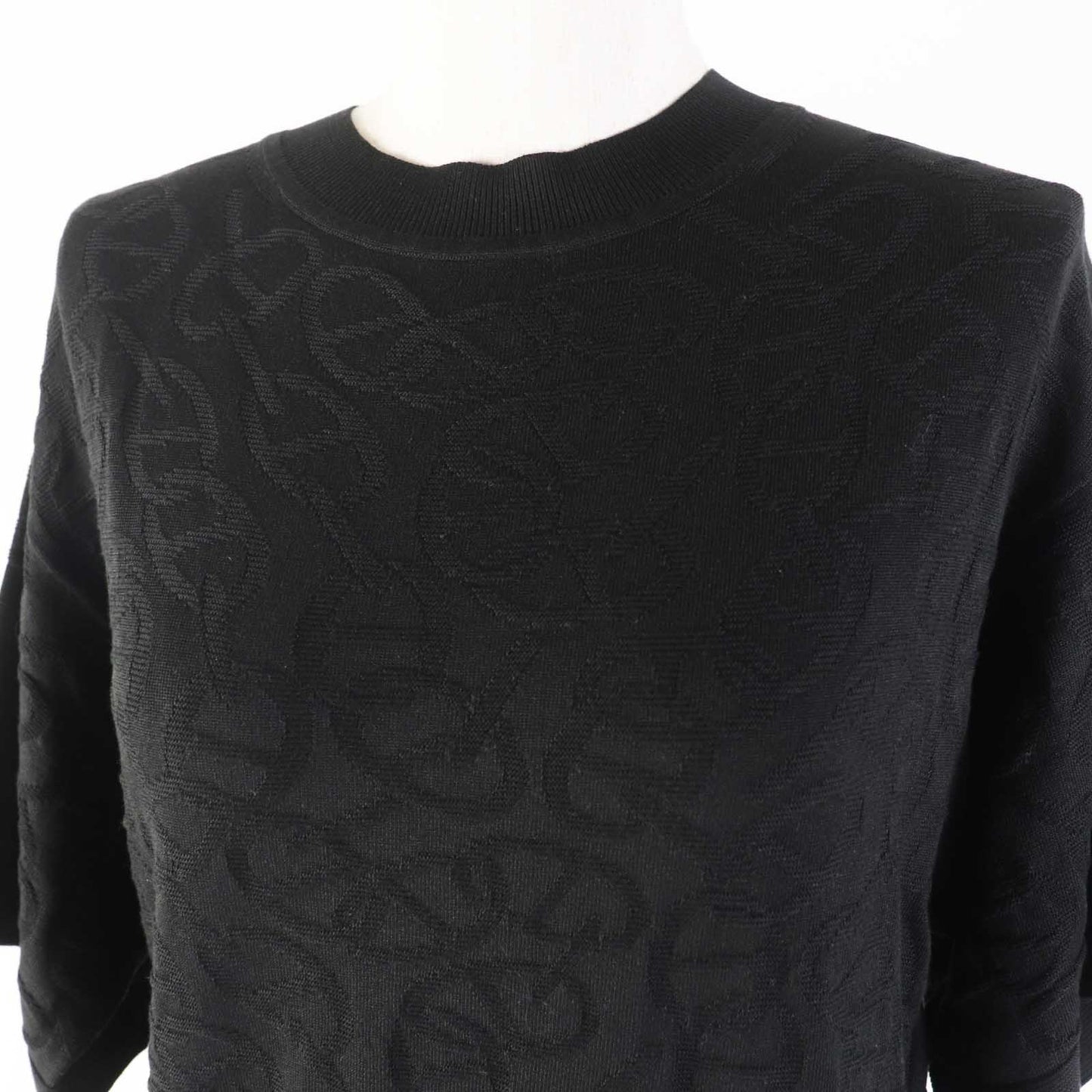 Short Sleeve Knit Outer Material: Silk, Outer Nylon Black Travel Bag